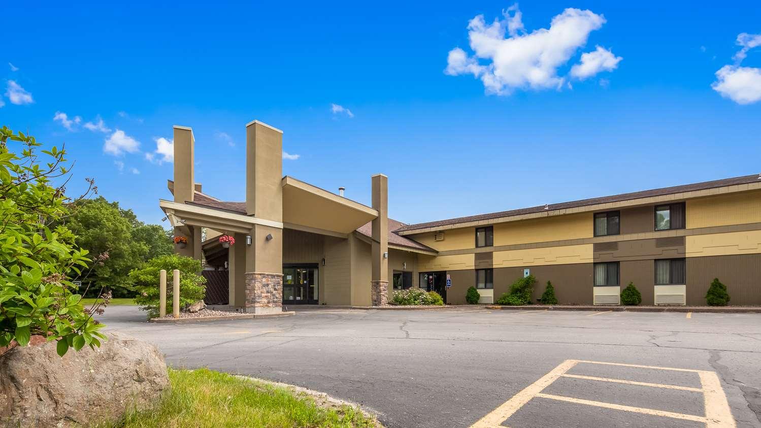 Surestay Plus Hotel By Best Western Black River Falls Zewnętrze zdjęcie